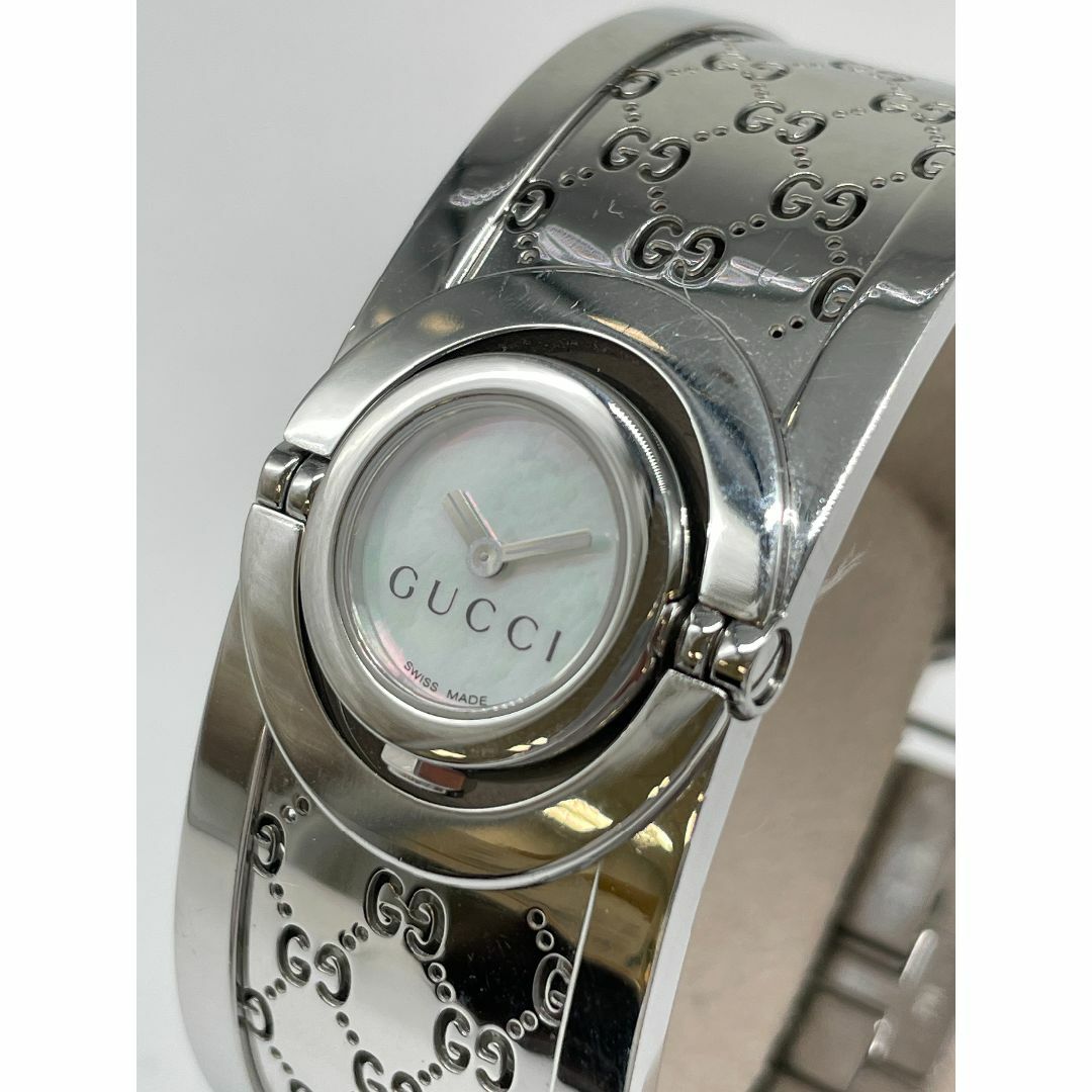GUCCI - 極美品 GUCCI グッチ トワール バングル ウォッチ GG柄 GUCCI - 極美品 GUCCI グッチ トワール バングル ウォッチ GG柄
