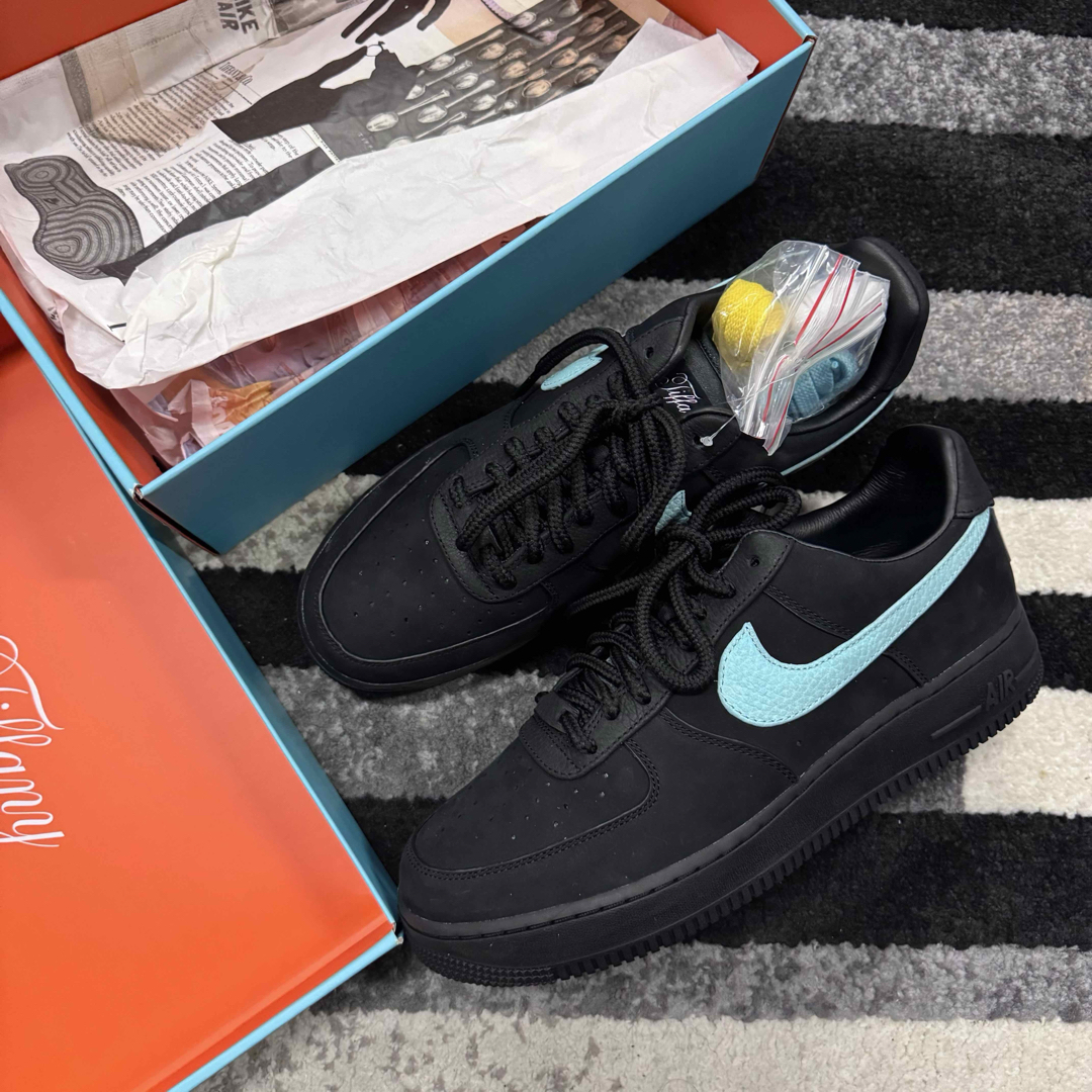 NIKE - ティファニー × ナイキ エアフォース1 ロー NIKE - ティファニー × ナイキ エアフォース1 ロー