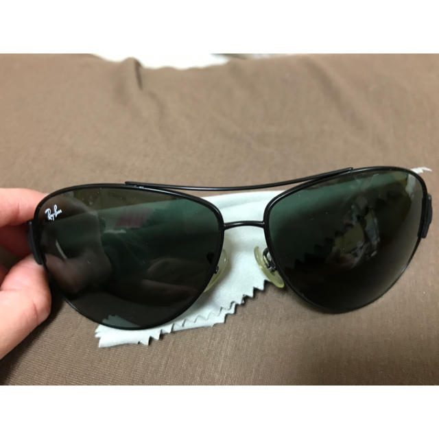 Ray-Ban(レイバン)のRaybanサングラス メンズのファッション小物(サングラス/メガネ)の商品写真