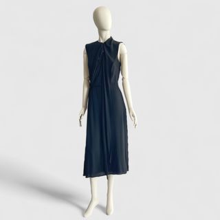 PRADA(ロングワンピース/マキシワンピース)のフリマアイテム一覧 PRADA(ロングワンピース/マキシワンピース)のフリマアイテム一覧