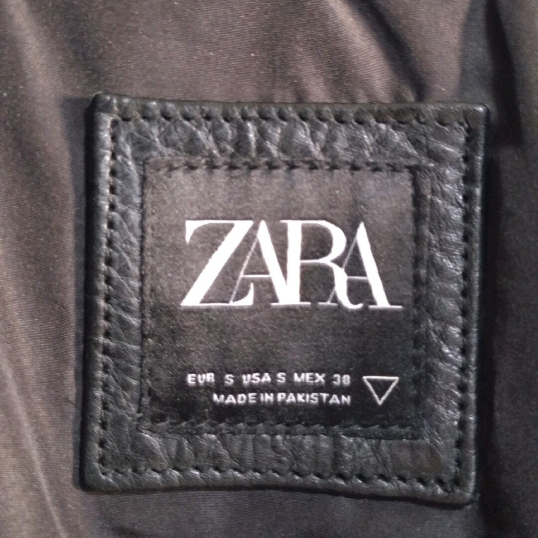 ZARA - リアルレザー☆ザラ 水牛革 総刺繍 クワガタ パイルロゴ ZARA - リアルレザー☆ザラ 水牛革 総刺繍 クワガタ パイルロゴ
