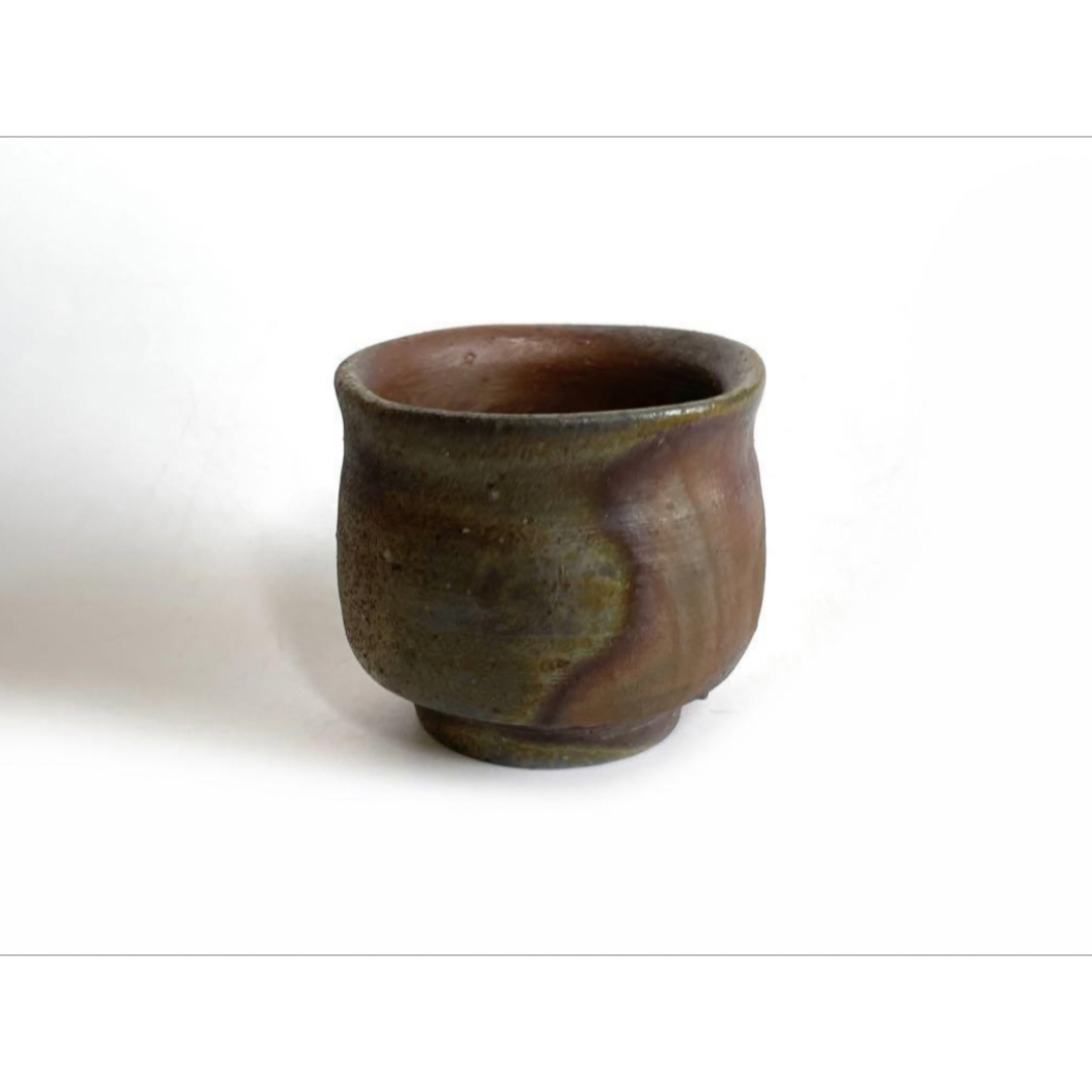陶芸家 伊勢崎満 備前 ぐい呑 酒器 備前焼 窯変 伊勢崎陽山 共箱 陶芸家 伊勢崎満 備前 ぐい呑 酒器 備前焼 窯変 伊勢崎陽山 共箱