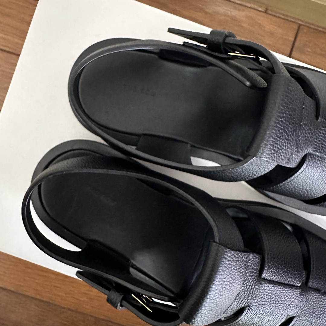 THEROW フィッシャーマンサンダル 36サイズ ブラック 箱あり THEROW フィッシャーマンサンダル 36サイズ ブラック 箱あり