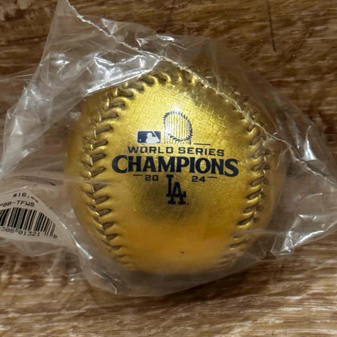 Rawlings - ロサンゼルス　ドジャース　ワールドシリーズ優勝　記念　ボール　スタジアム購入