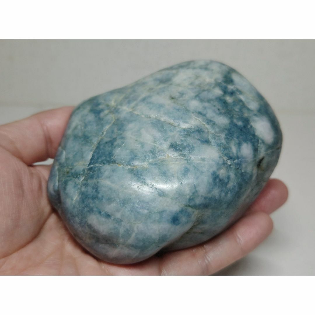 コン沢 790g 翡翠 ヒスイ 翡翠原石 原石 鉱物 鑑賞石 自然石 誕生石