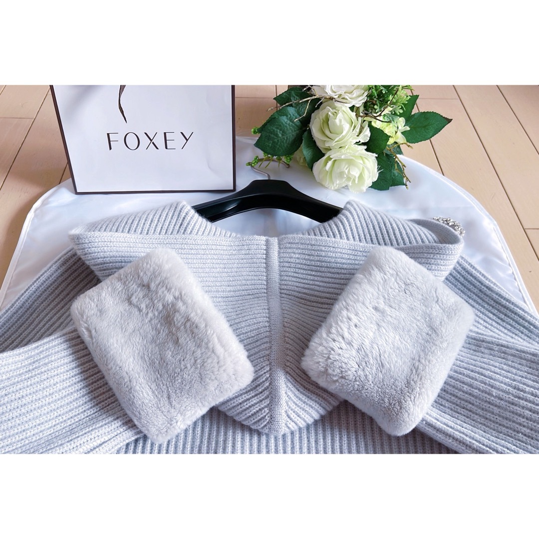 FOXEY - Foxey 2022年ハミングニットジャケット38新品同様 rene FOXEY - Foxey 2022年ハミングニットジャケット38新品同様 rene