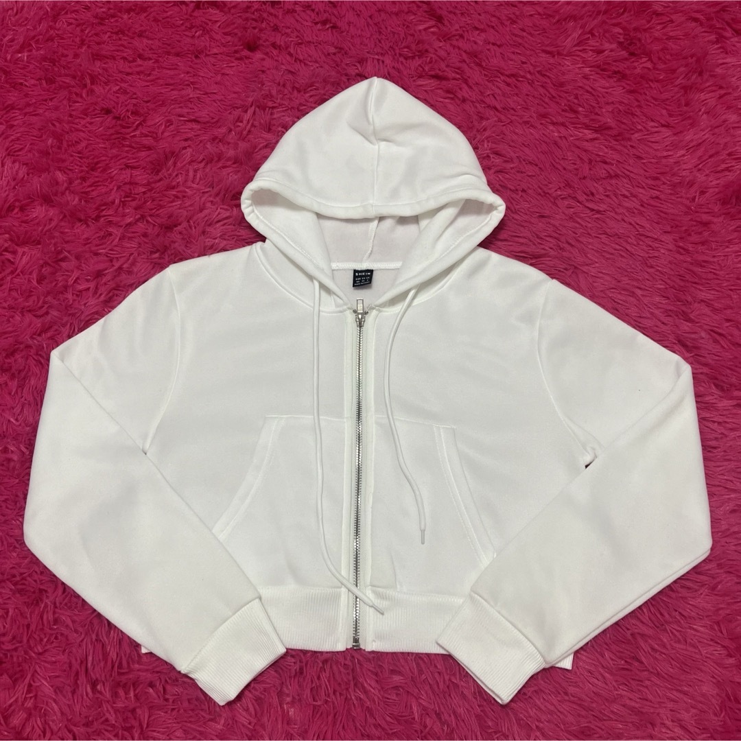 SHEIN(シーイン)の平成ギャル y2k ショート丈パーカー 裏起毛 xs レディースのトップス(パーカー)の商品写真
