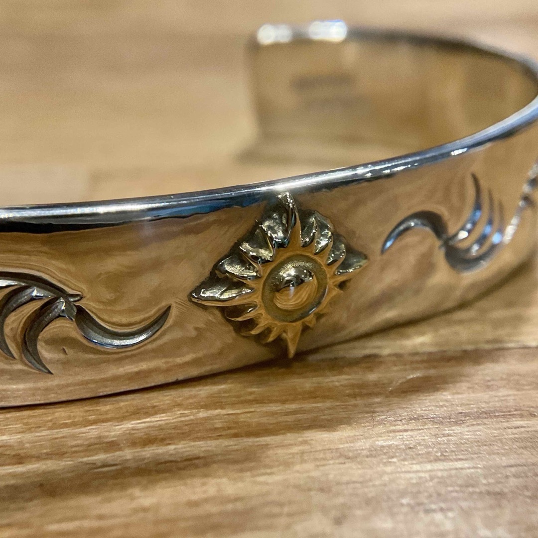 鏡面磨き済 Arizona Freedom ゴールド大太陽神唐草バングル12mm 鏡面磨き済 Arizona Freedom ゴールド大太陽神唐草バングル12mm