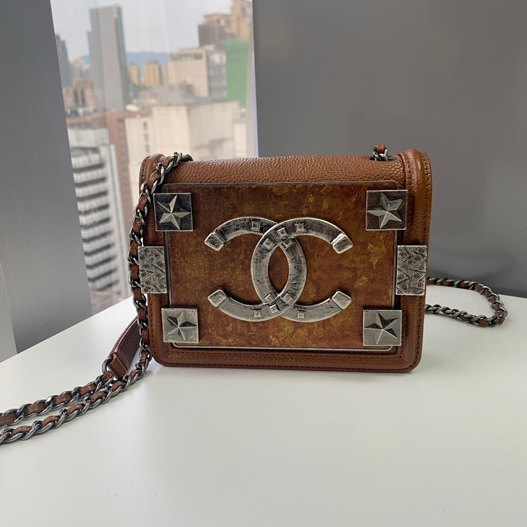 CHANEL - CHANEL パリダラスコレクション ボーイブリック チェーンフラップバッグ