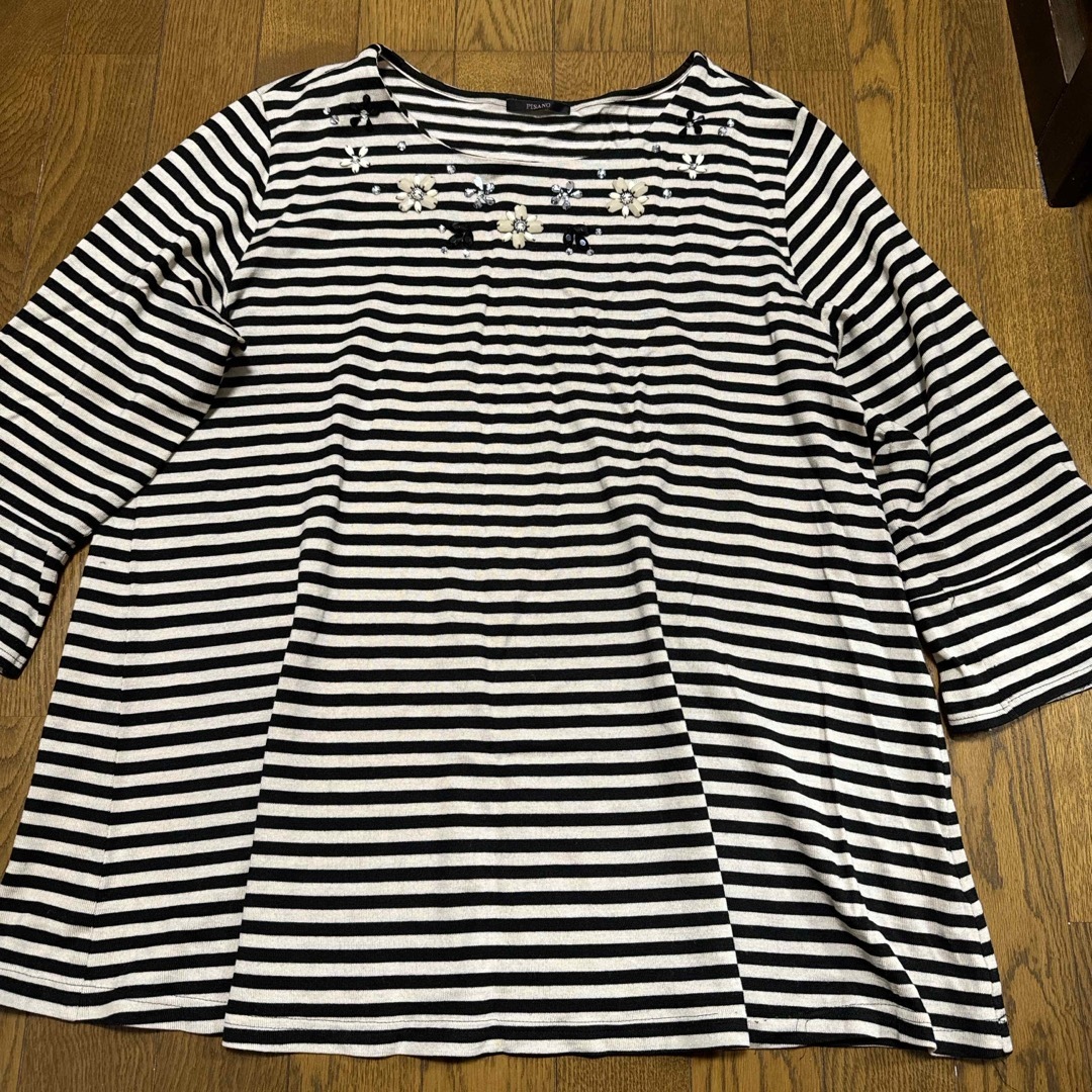 PISANO(ピサーノ)のPISANOチュニック(ビジュー付き) レディースのトップス(チュニック)の商品写真