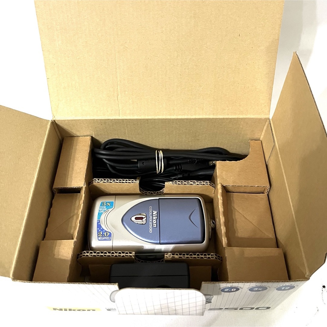 付属品多数】 Nikon ニコン COOLPIX 2500 クールピクス 付属品多数】 Nikon ニコン COOLPIX 2500 クールピクス