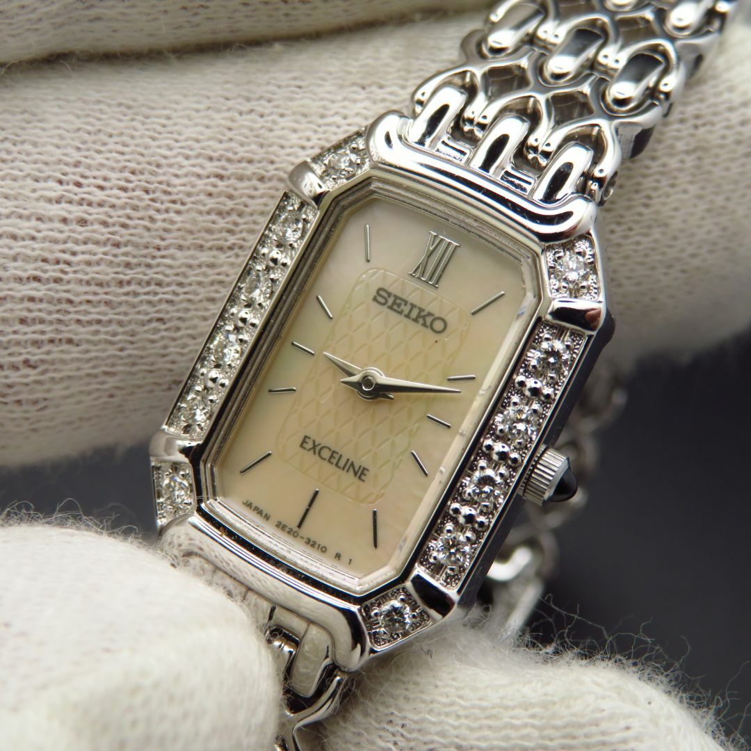 SEIKO - SEIKO Exceline ジュエリーウォッチ 12P 素敵なシェル SEIKO - SEIKO Exceline ジュエリーウォッチ 12P 素敵なシェル