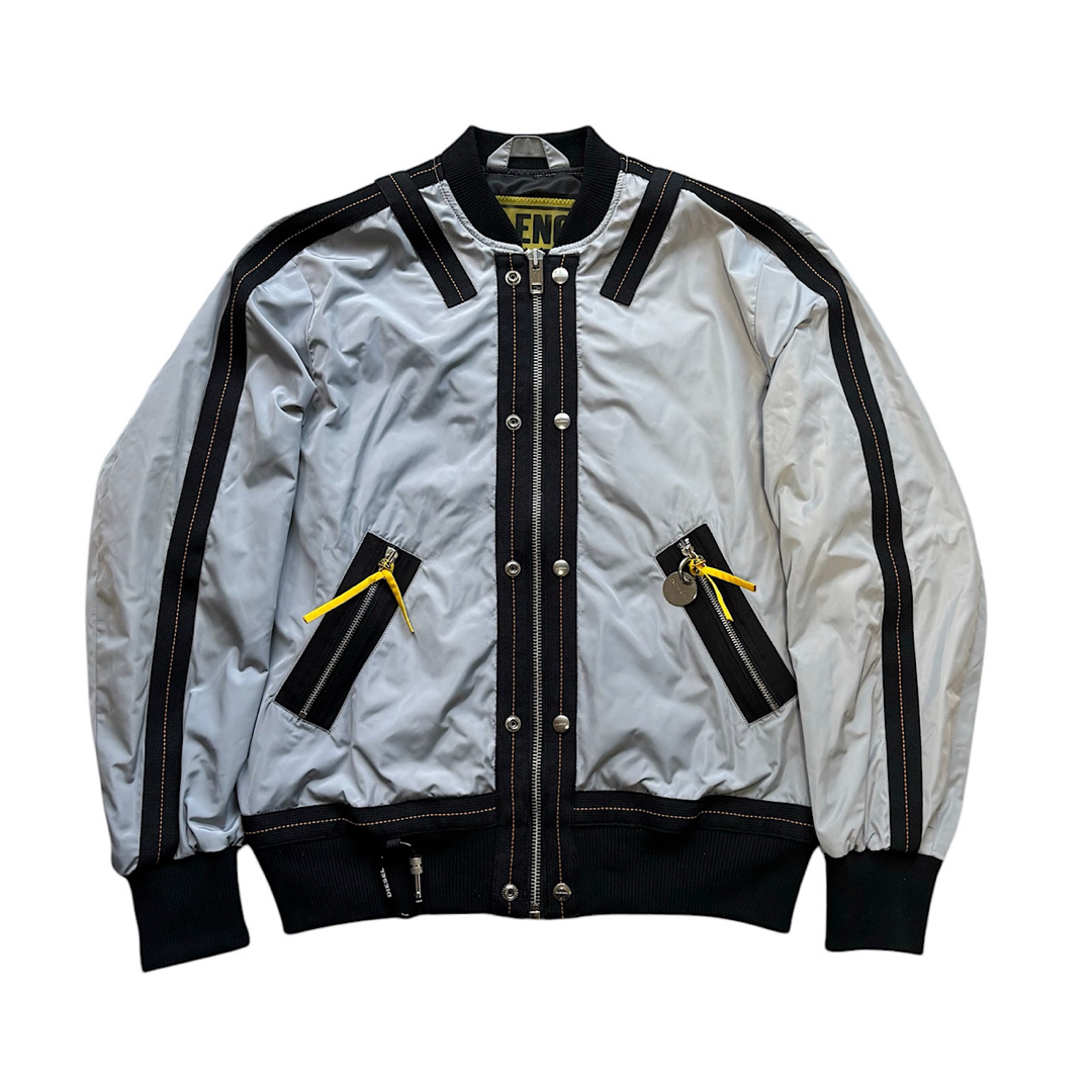DIESEL - DIESEL ギミック レザーパッチ ボンバージャケットの DIESEL - DIESEL ギミック レザーパッチ ボンバージャケットの