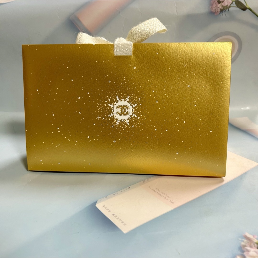 CHANEL - CHANEL/シャネル☆2024年☆ホリデー限定☆ギフトBOX8個 CHANEL - CHANEL/シャネル☆2024年☆ホリデー限定☆ギフトBOX8個
