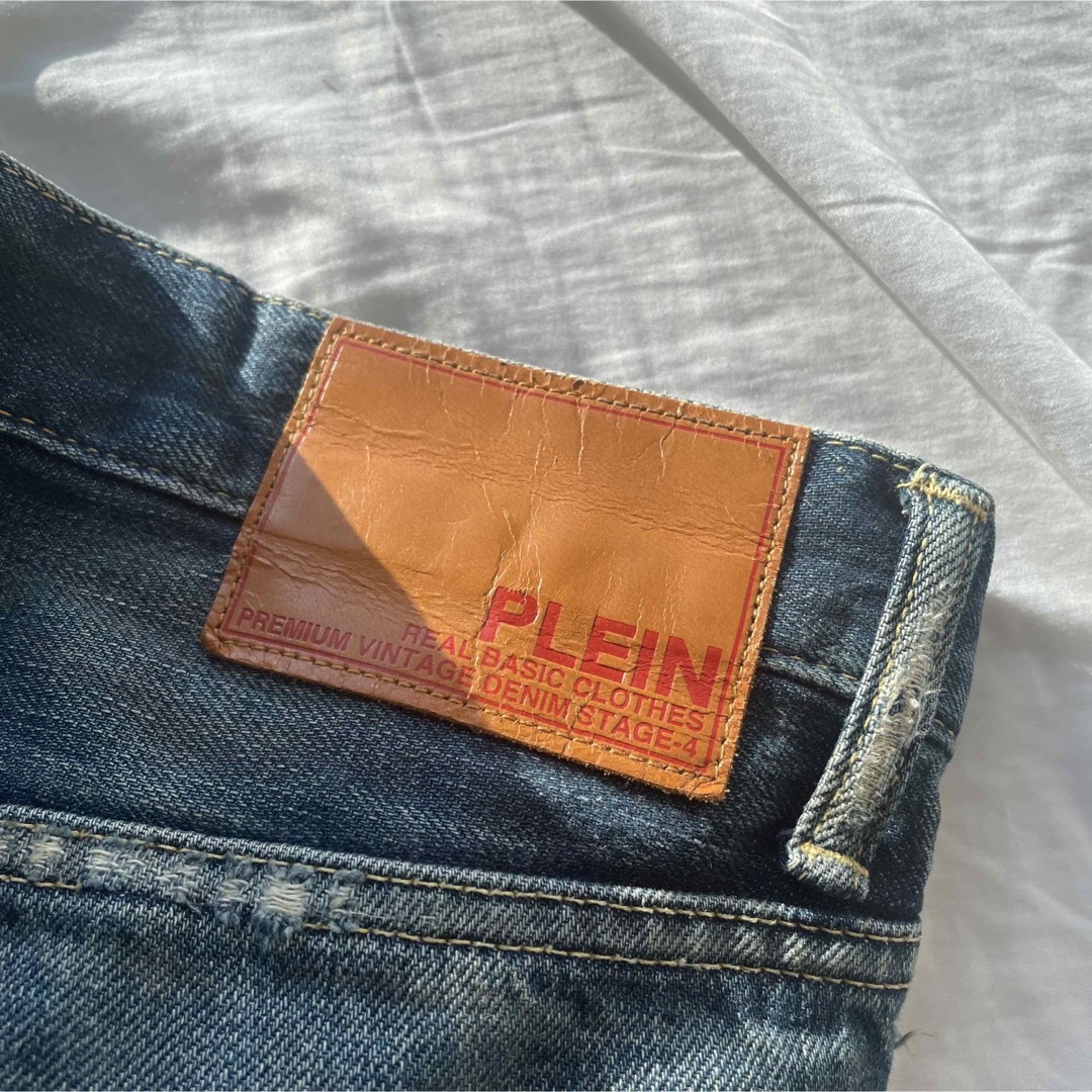 PLEIN キムタク着用 ダメージジーンズ インディゴ PLEIN キムタク着用 ダメージジーンズ インディゴ