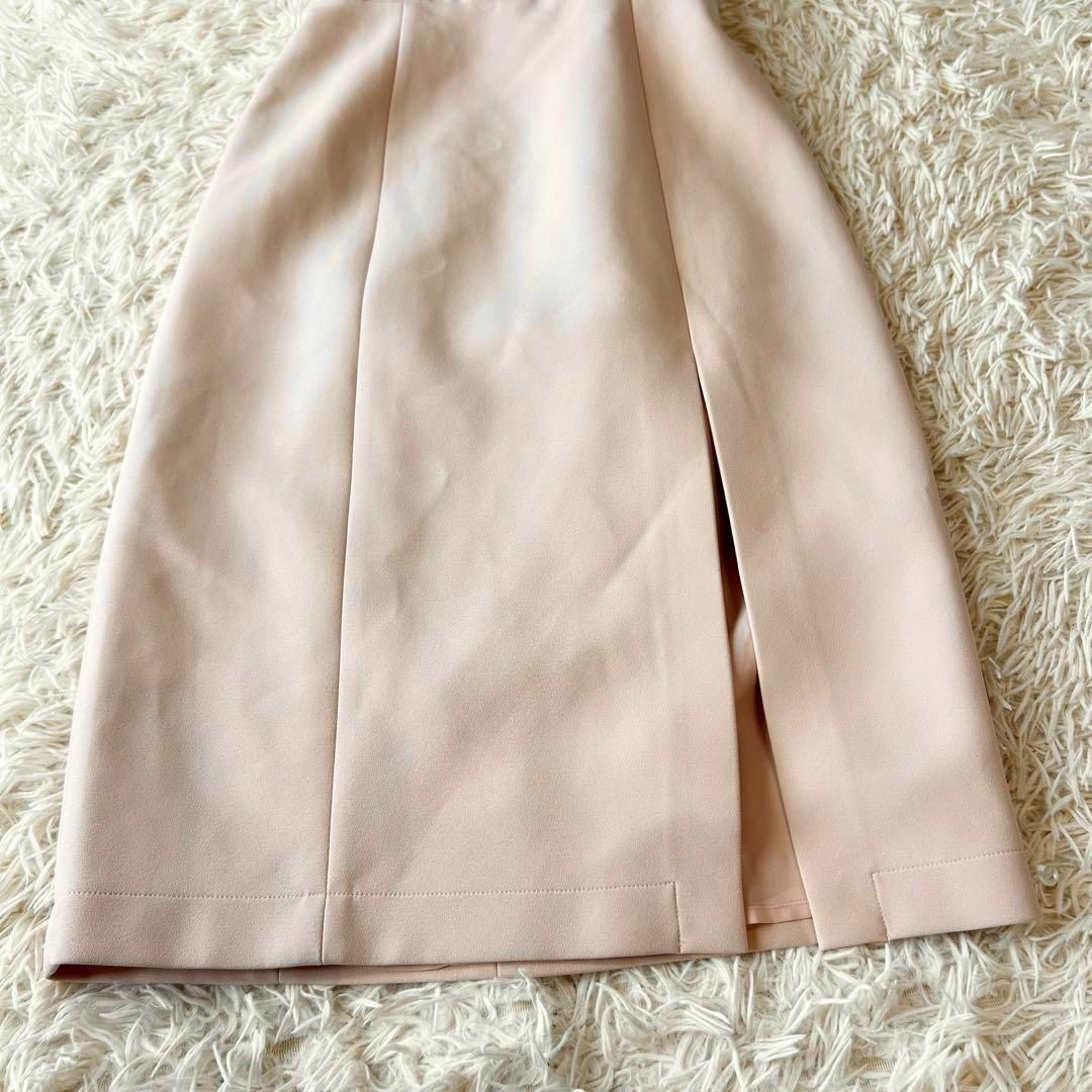 BCBGMAXAZRIA - 未使用 BCBG MAXAZRIA オフショルスリット BCBGMAXAZRIA - 未使用 BCBG MAXAZRIA オフショルスリット