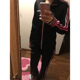 Adidas アディダス Adidas ジャージ 3本ライン ピンクの通販 By R S Shop アディダスならラクマ Adidas アディダス Adidas ジャージ 3本ライン ピンクの通販 By R S Shop アディダスならラクマ