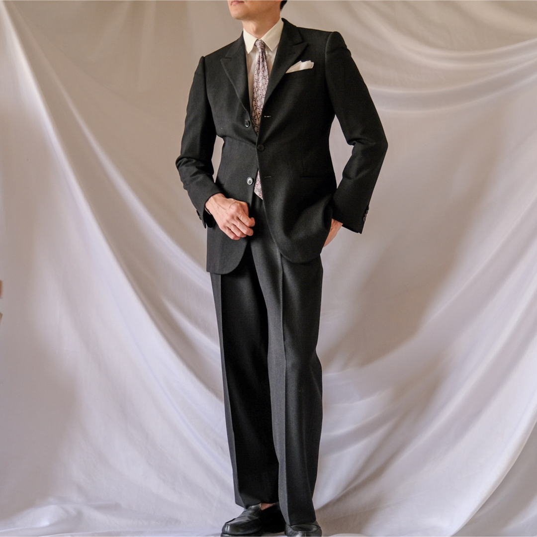 ARMANI シングルスーツ セットアップ ブラック (サイズ48 ARMANI シングルスーツ セットアップ ブラック (サイズ48