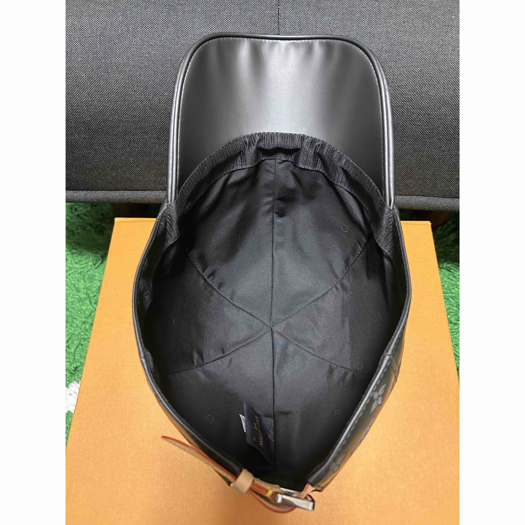 LOUIS VUITTON - LOUIS VUITTON ルイヴィトンレザーキャップ LOUIS VUITTON - LOUIS VUITTON ルイヴィトンレザーキャップ
