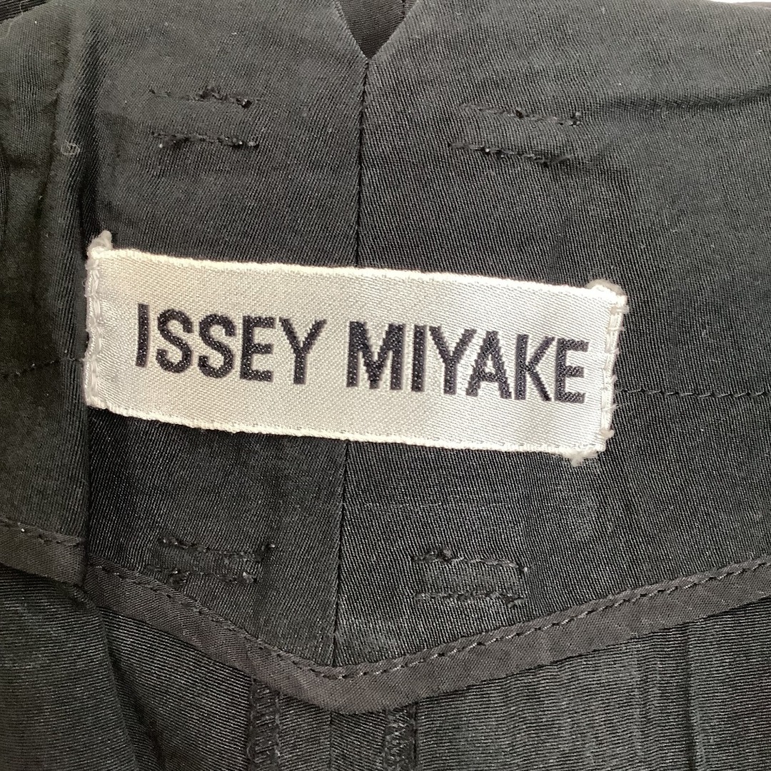 ♪♪ISSEY MIYAKE イッセイミヤケ パンツ シワ加工 プリーツ ♪♪ISSEY MIYAKE イッセイミヤケ パンツ シワ加工 プリーツ