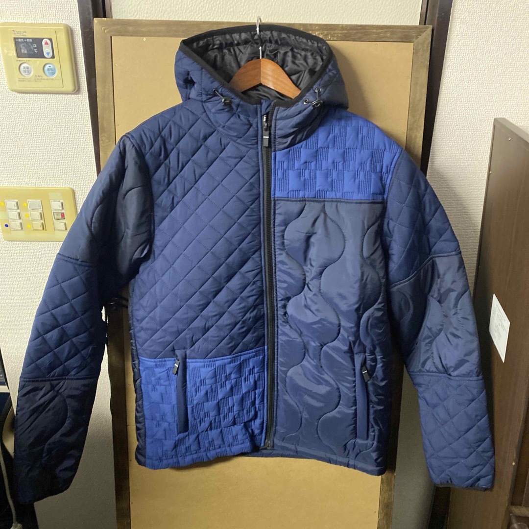 DESIGUAL - 【新品】Desigual 生地切替 デザイン中綿ブルゾン L DESIGUAL - 【新品】Desigual 生地切替 デザイン中綿ブルゾン L