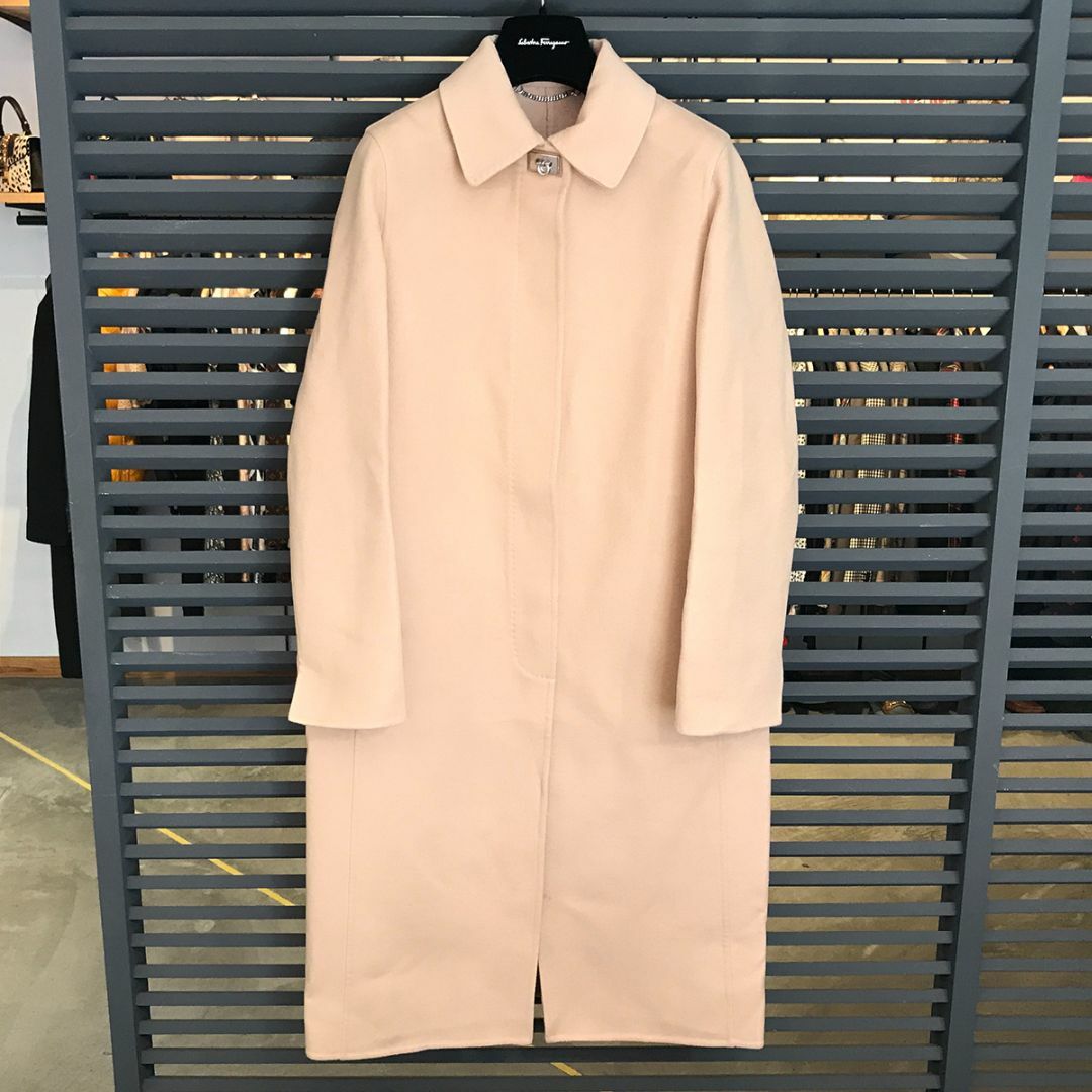 Salvatore Ferragamo - 超美品 フェラガモ ガンチーニ ロングコート ベージュ 40 S カシミヤ混