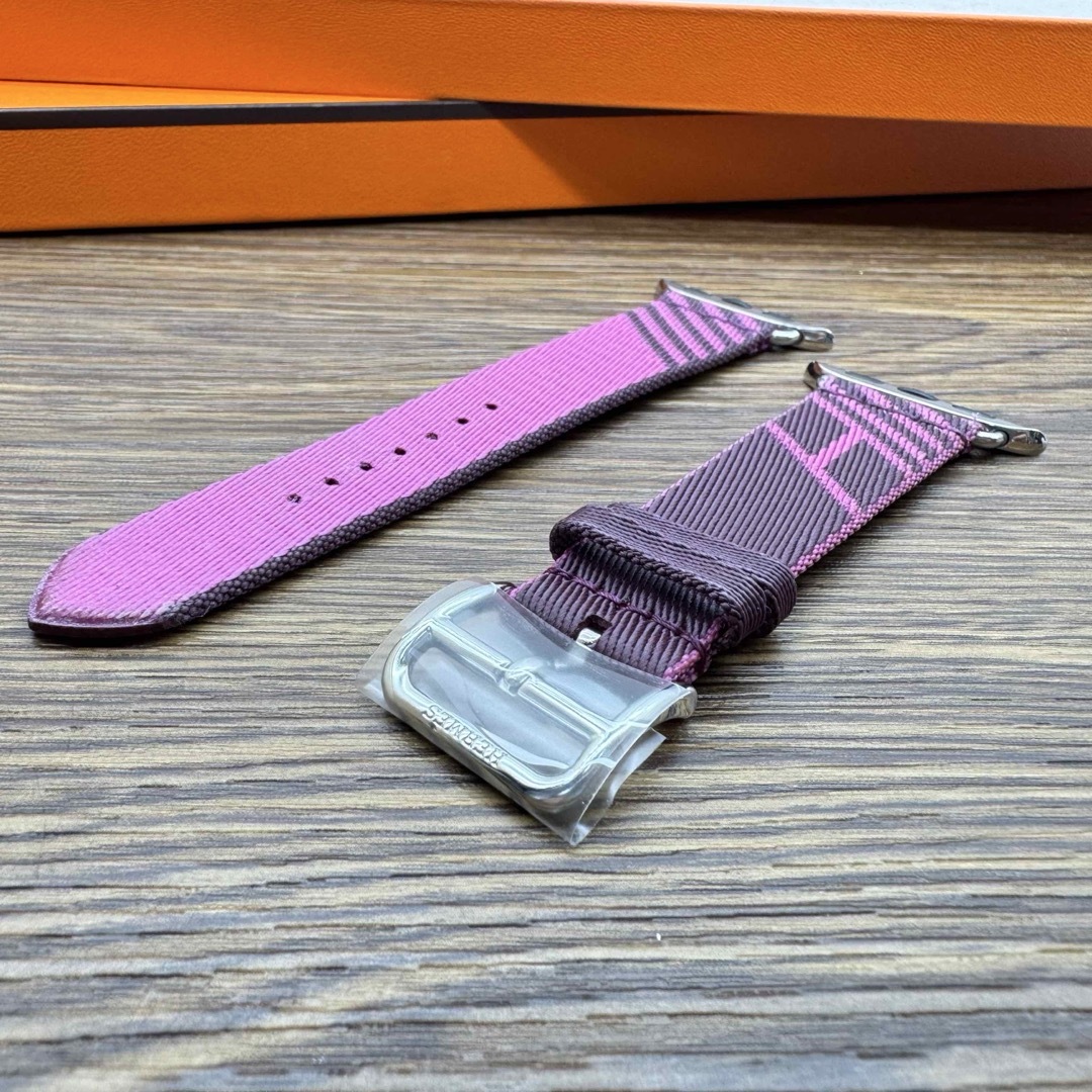 2091 Apple Watch エルメス ジャンピング カシスマグノリア 2091 Apple Watch エルメス ジャンピング カシスマグノリア