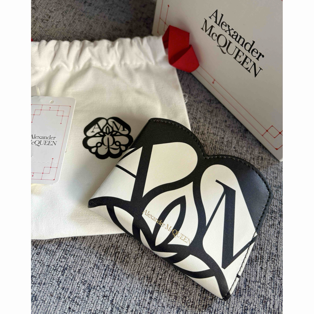 Alexander McQueen - 【新品】ALEXANDER McQUEEN ロゴカード Alexander McQueen - 【新品】ALEXANDER McQUEEN ロゴカード