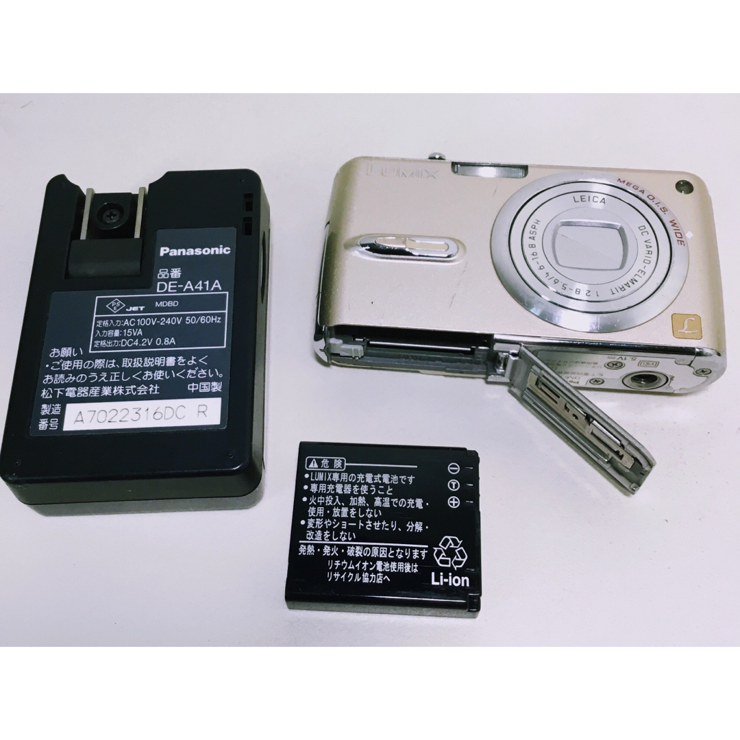 Panasonic - Panasonic☆DMC-FX07 コンパクトデジタルカメラ Panasonic - Panasonic☆DMC-FX07 コンパクトデジタルカメラ