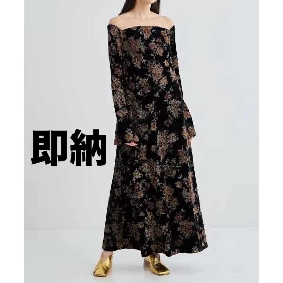 Ameri VINTAGE - 新品 FLOWER PRINT VELOUR DRESS 結婚式の通販 Ameri VINTAGE - 新品 FLOWER PRINT VELOUR DRESS 結婚式の通販