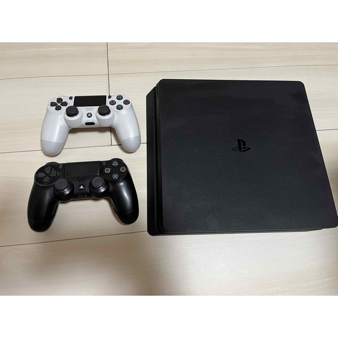 PlayStation4 本体 コントローラー2個オマケ付き PlayStation4 本体 コントローラー2個オマケ付き