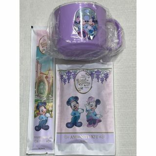 ディズニー(Disney)の【非売品】ファンタジースプリングスホテル　コップ＋アメニテイ　新品未使用(キャラクターグッズ)