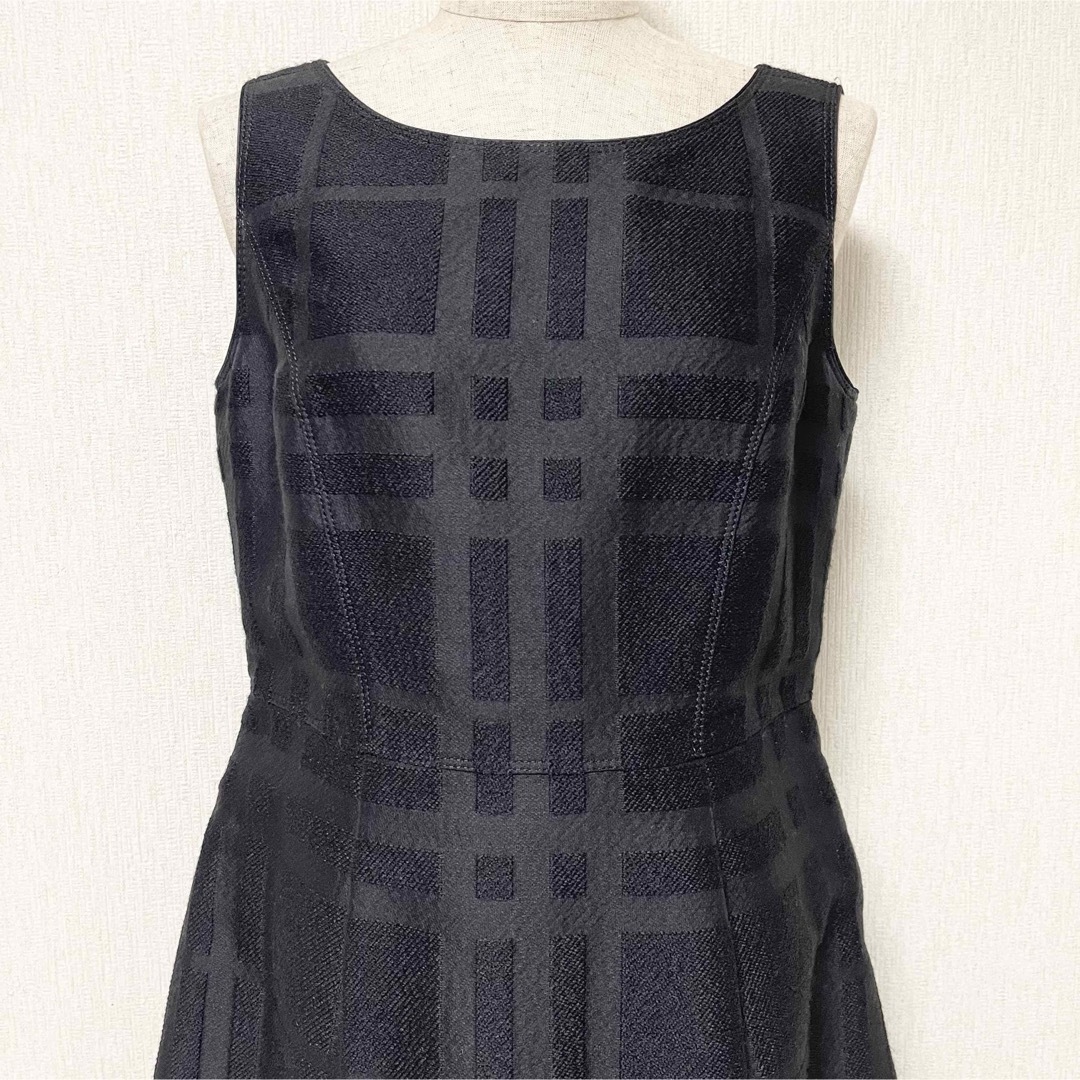BURBERRY バーバリー ウール シルク ワンピース ノバチェック 40 BURBERRY バーバリー ウール シルク ワンピース ノバチェック 40