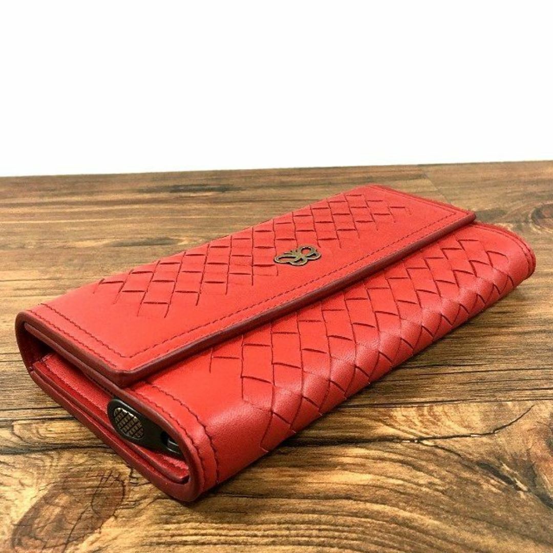 BOTTEGA VENETA - 送料込み! 極美品 BOTTEGAVENETA 長財布 蝶々 BOTTEGA VENETA - 送料込み! 極美品 BOTTEGAVENETA 長財布 蝶々