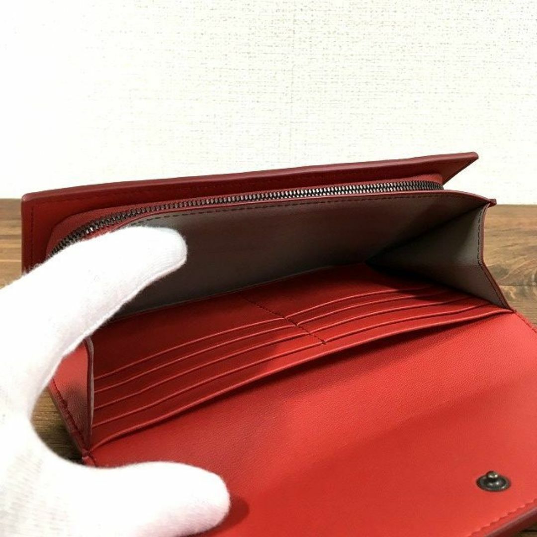 BOTTEGA VENETA - 送料込み! 極美品 BOTTEGAVENETA 長財布 蝶々 BOTTEGA VENETA - 送料込み! 極美品 BOTTEGAVENETA 長財布 蝶々