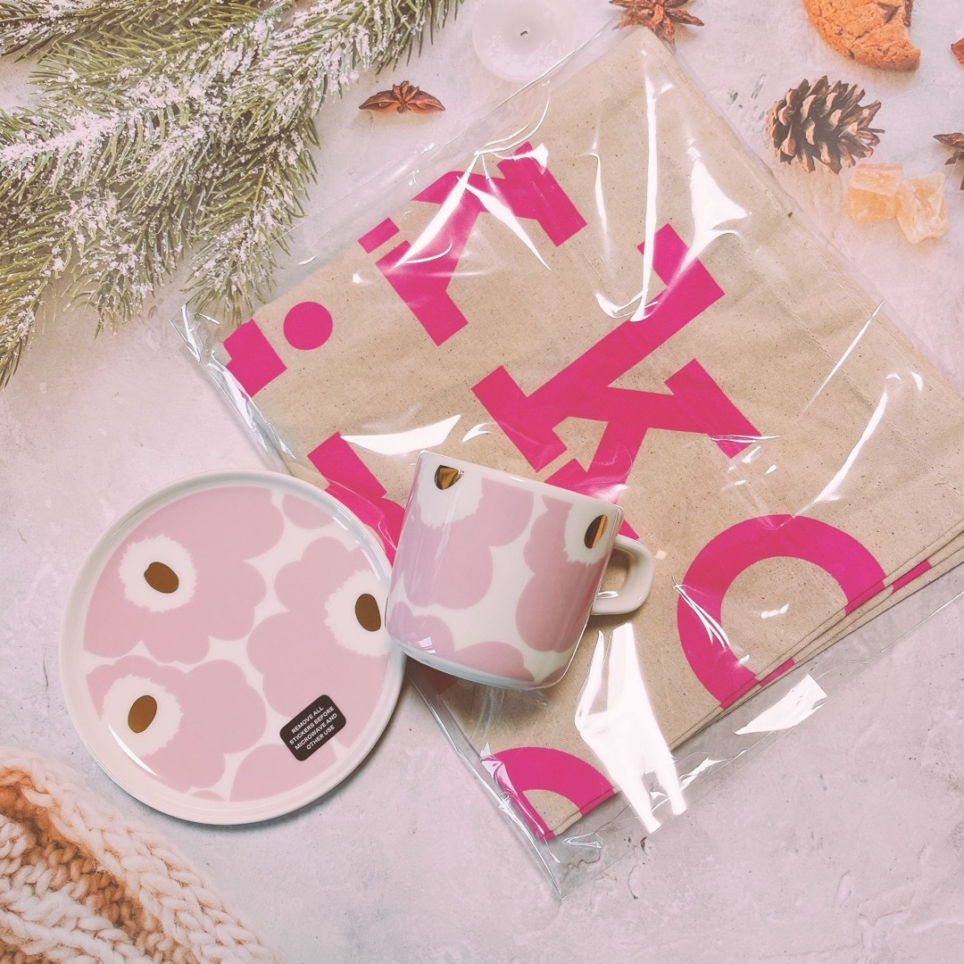 marimekko - ♡byR 限定 マリメッコ ピンク ゴールド マグカップ marimekko - ♡byR 限定 マリメッコ ピンク ゴールド マグカップ