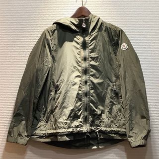 MONCLER(ナイロンジャケット)のフリマアイテム一覧 MONCLER(ナイロンジャケット)のフリマアイテム一覧
