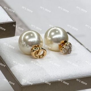 Christian Dior(ハート ・ ピアス)のフリマアイテム一覧 Christian Dior(ハート ・ ピアス)のフリマアイテム一覧
