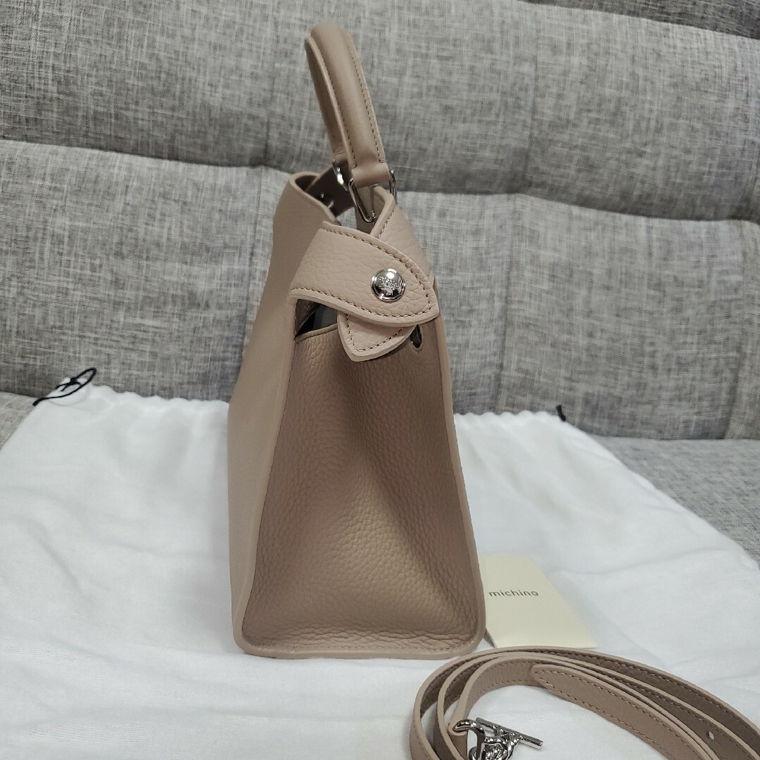 新品未使用 michinoparis ミチノパリ ルテススモール ベージュ 新品未使用 michinoparis ミチノパリ ルテススモール ベージュ