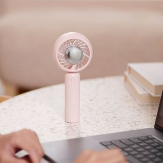携帯扇風機 ハンディファン 冷却プレート搭載 接触冷感 手持ち扇風機 急速冷却(扇風機)