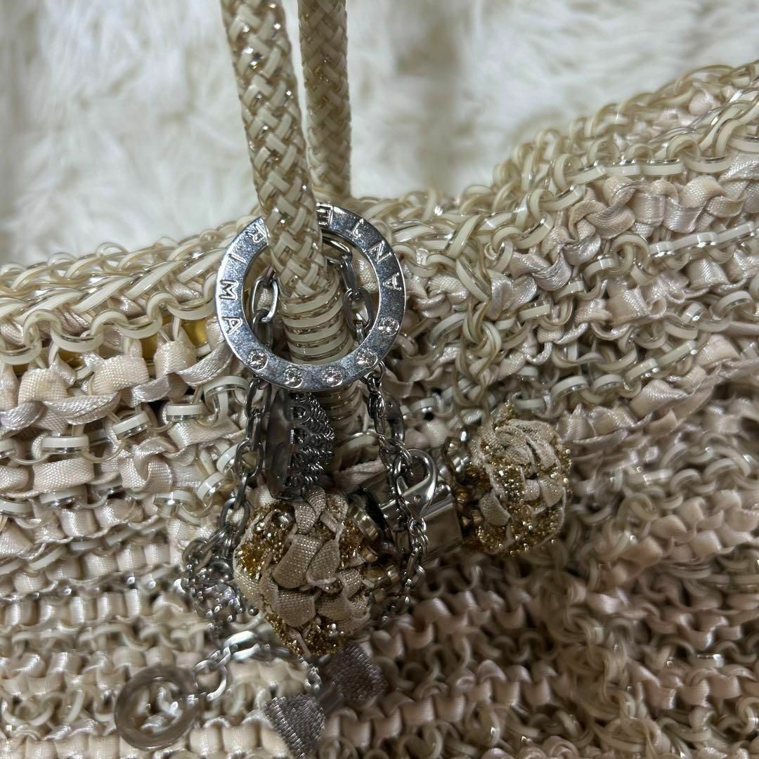 美品】アンテプリマ カリーナ ラージ 肩掛け チャーム付き 美品】アンテプリマ カリーナ ラージ 肩掛け チャーム付き