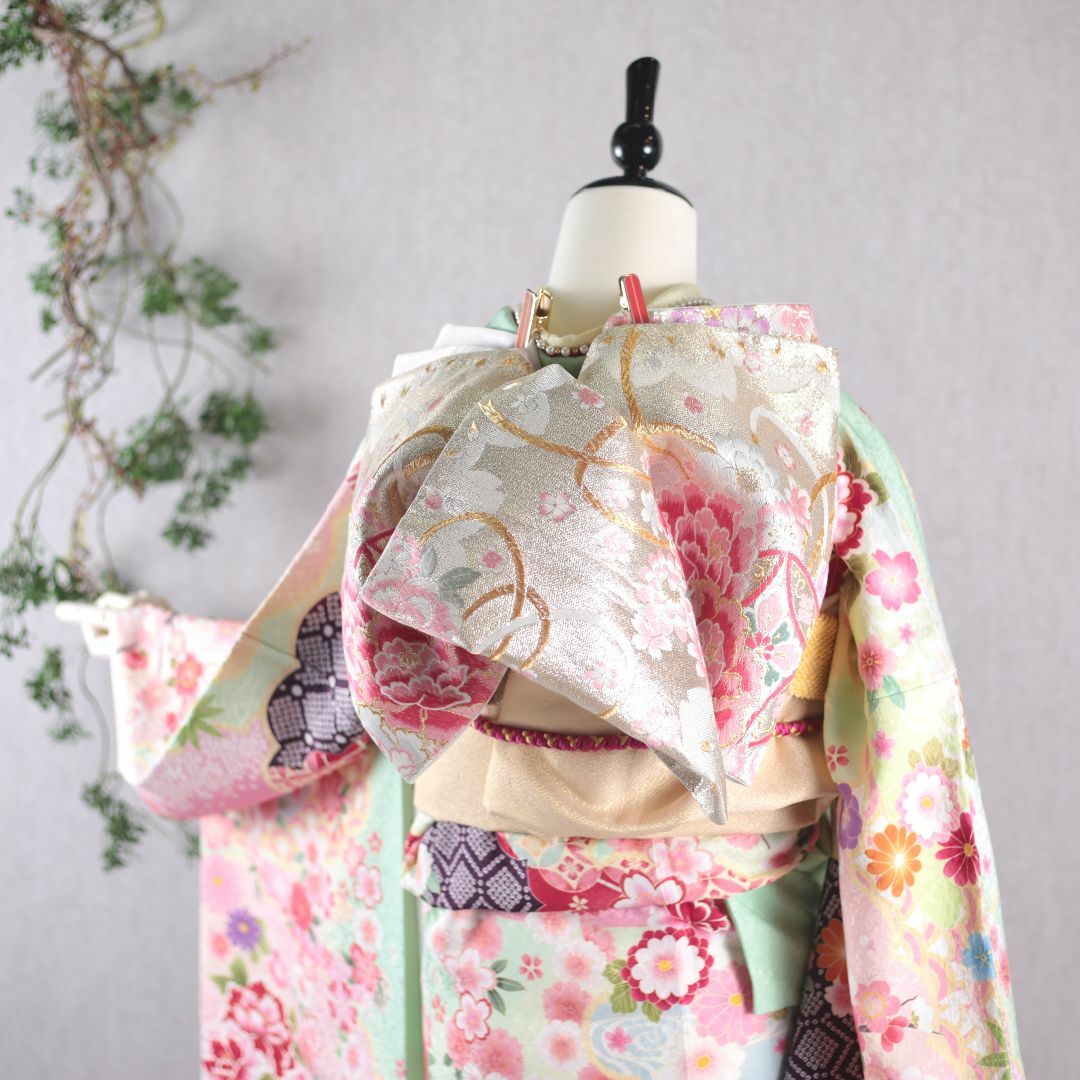 振袖フルセット 振袖セット 振袖 Lサイズ 薄緑×新古典 美品 成人 振袖フルセット 振袖セット 振袖 Lサイズ 薄緑×新古典 美品 成人