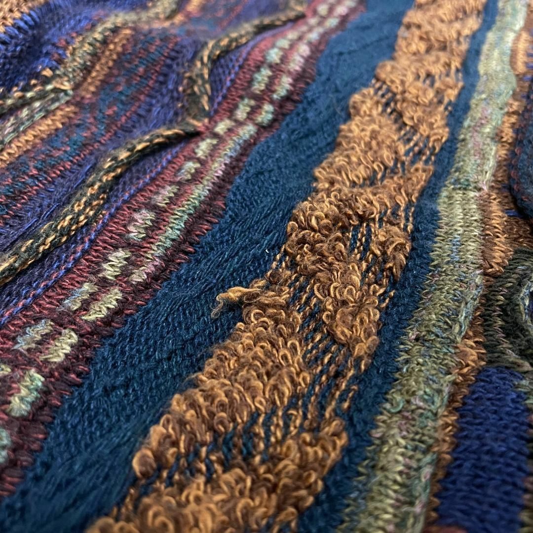 ART VINTAGE - ブルガリア製総柄3Dニットセーター古着立体刺繍 ART VINTAGE - ブルガリア製総柄3Dニットセーター古着立体刺繍