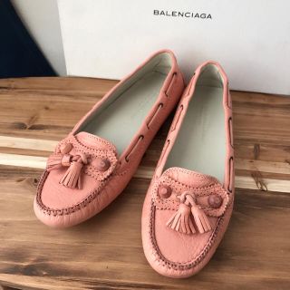 バレンシアガ(Balenciaga)のBALENCIAGA（バレンシアガ）タッセル付フラットシューズ スリッポン 35(スリッポン/モカシン)