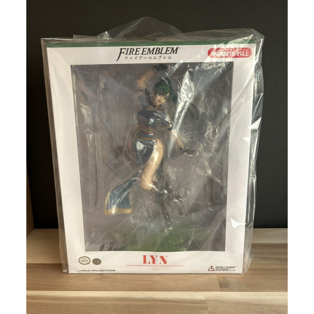 新品未開封 ファイアーエムブレム リン フィギュア 新品未開封 ファイアーエムブレム リン フィギュア