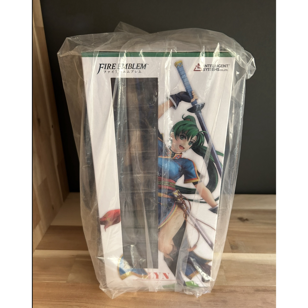 新品未開封 ファイアーエムブレム リン フィギュア 新品未開封 ファイアーエムブレム リン フィギュア
