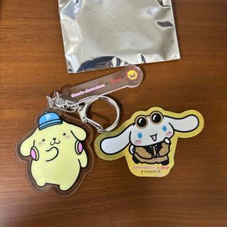 新品　コジマ　ポムポムプリン　サンリオ　 アクリルキーホルダー  限定(キャラクターグッズ)