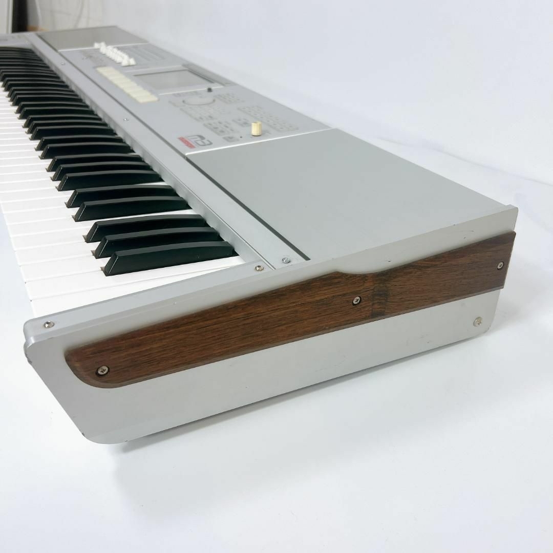 KORG - KORG コルグ M3-73 Xpanded シンセサイザー M3 XP 73鍵の KORG - KORG コルグ M3-73 Xpanded シンセサイザー M3 XP 73鍵の