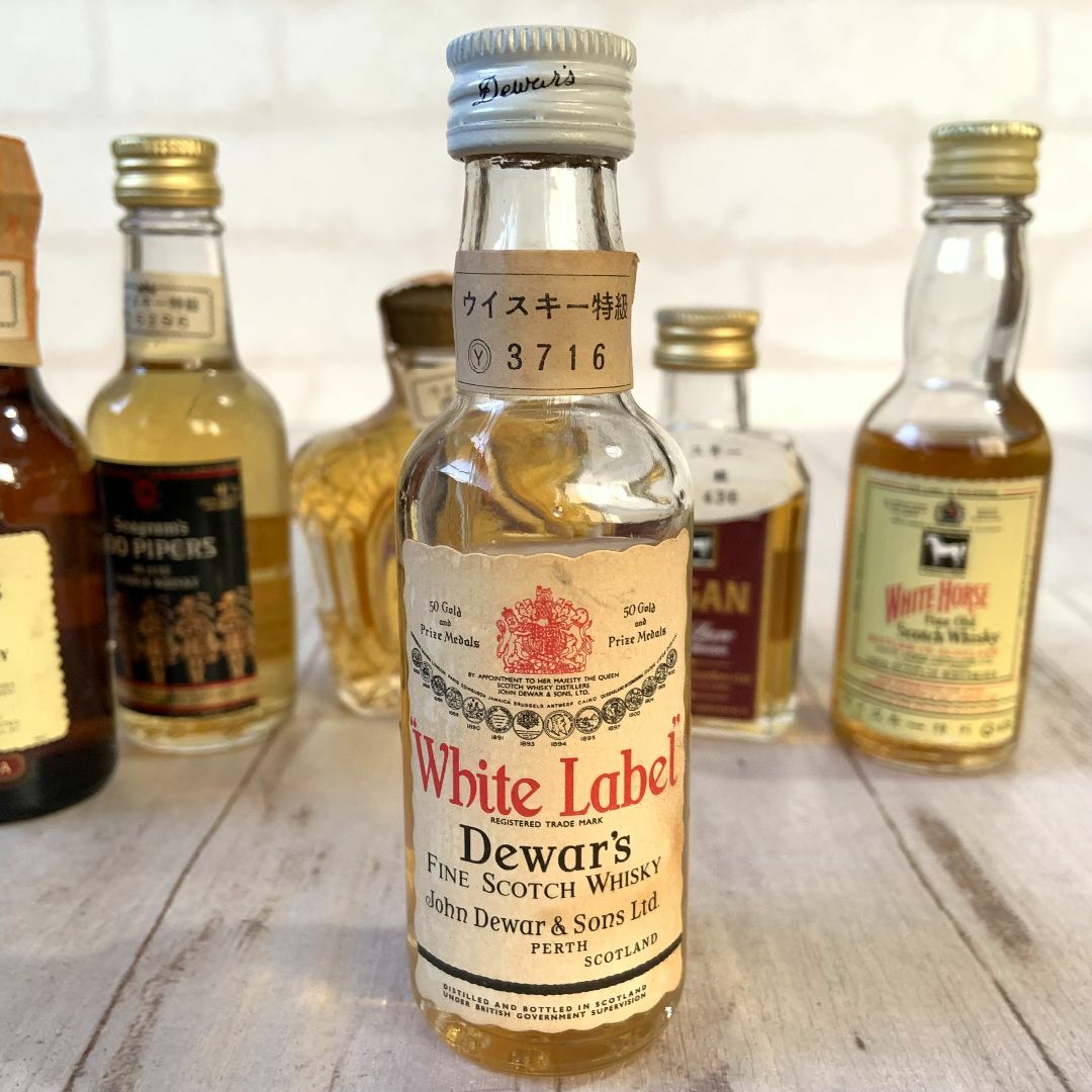 注目の福袋！ 古酒ミニボトル6本】Dewar's、White by Horse、Seagram'sの通販 ウイスキー