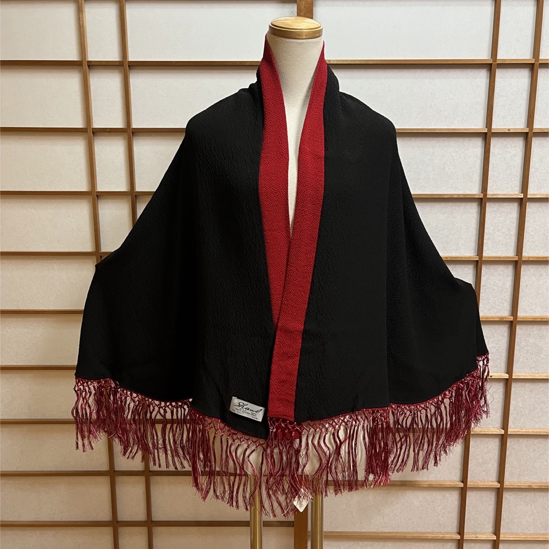 着物ショール 振袖ストール 絹100%縮緬 小桜刺繍入 大判ショール 着物ショール 振袖ストール 絹100%縮緬 小桜刺繍入 大判ショール
